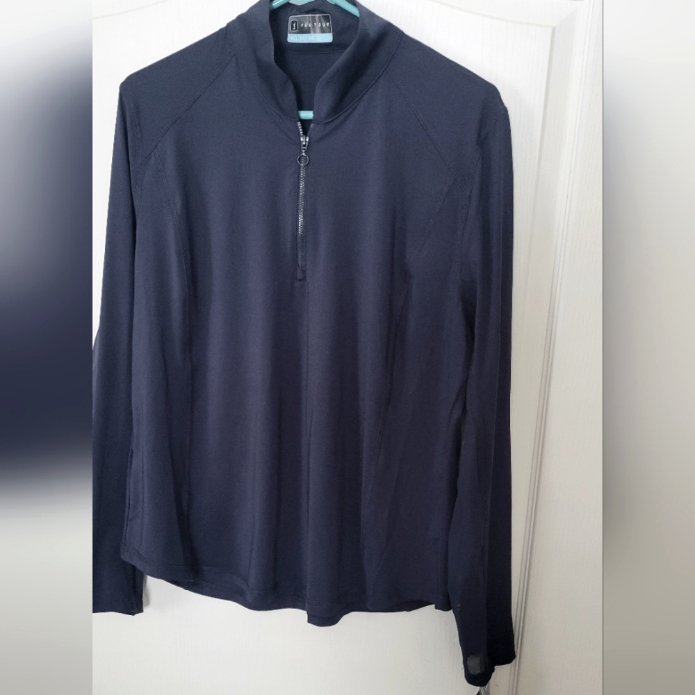 Women's size XL PGA TOUR 1/4 zip top/hoodie